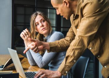 7 Signals Of A Future Startup Founder From Corporate