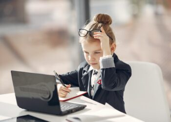 Kids Can Be Entrepreneurs Too!! (Pay Attention School Administrators)