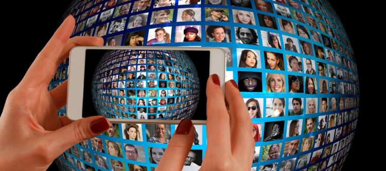 When Making Early Hires at Your Startup Lean on Your Networks
