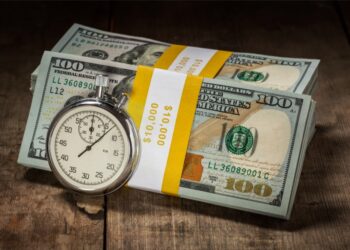 When do Founders Get a Raise?